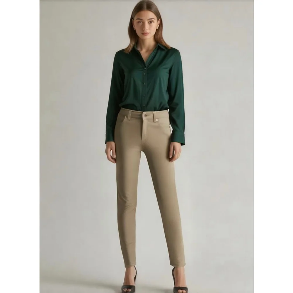 Michael Kors Women's Tan Gold Tone Hardware Cropped Pants Size 2 Preppy Academia